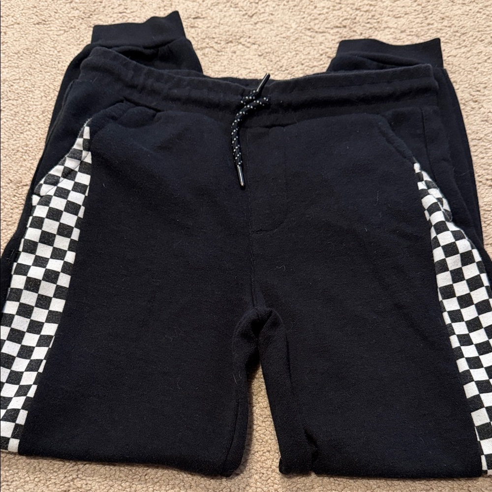 Urban pipeline Kids Black Checkered Jogger Pants sz 10/12